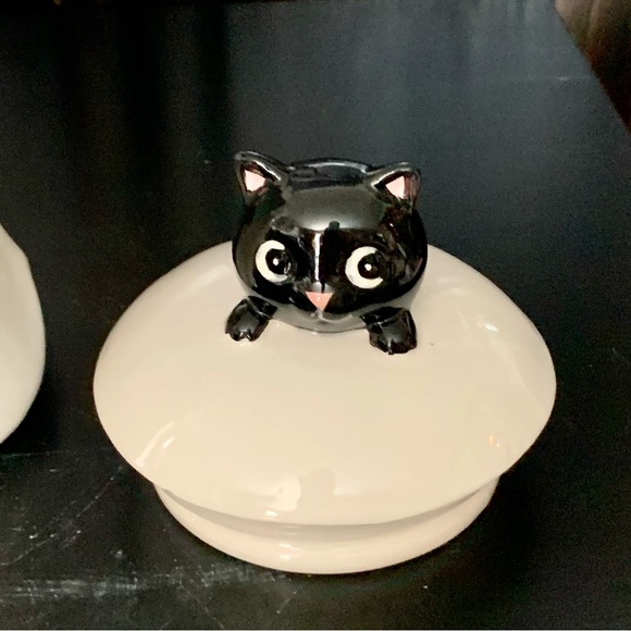 Ghost with Black Cat Hand Painted Halloween Canister - Picture 12 of 13